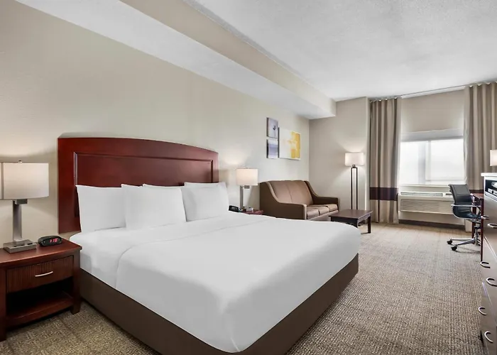Comfort Inn & Suites