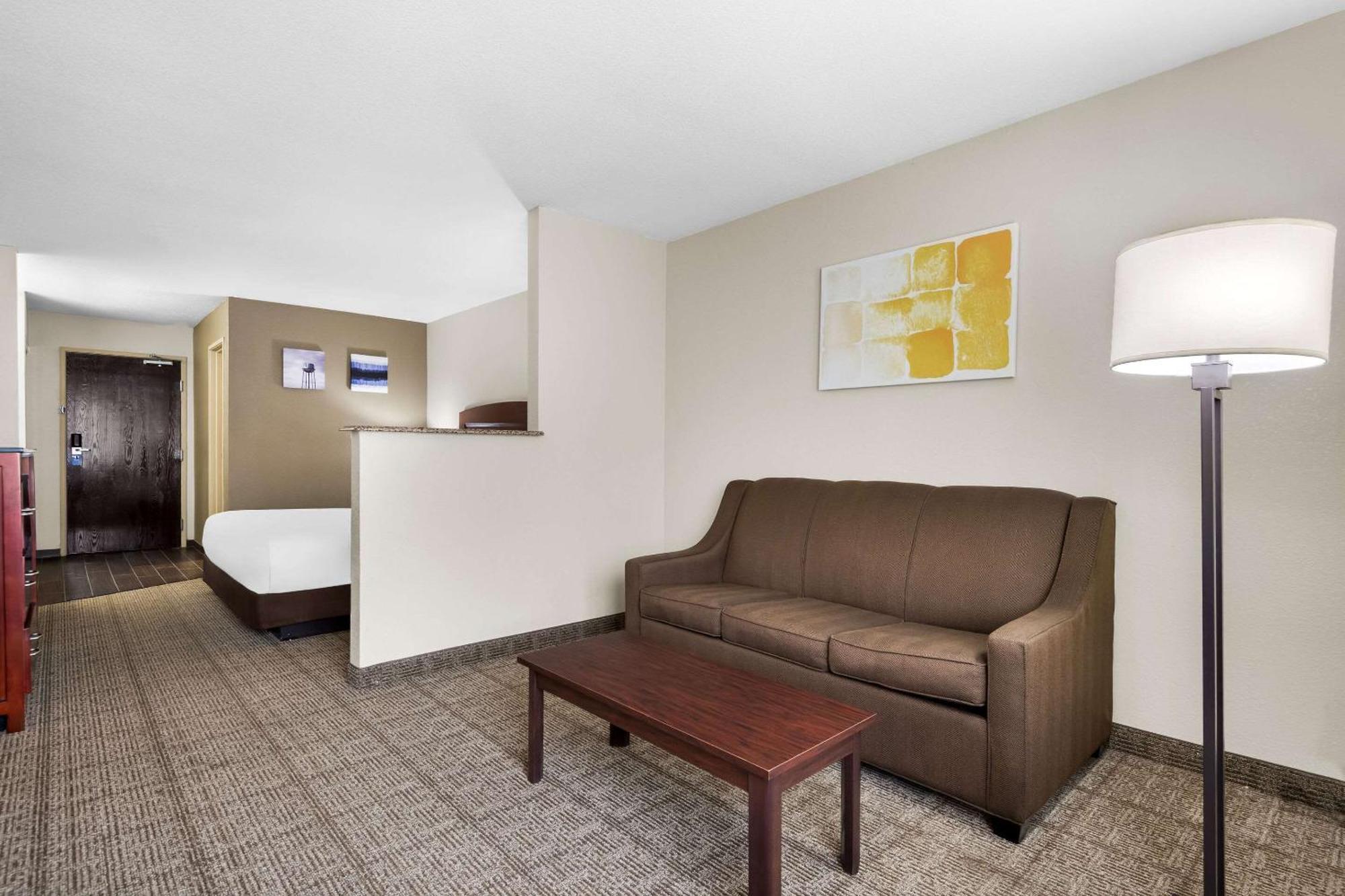 Hotel Comfort & North East