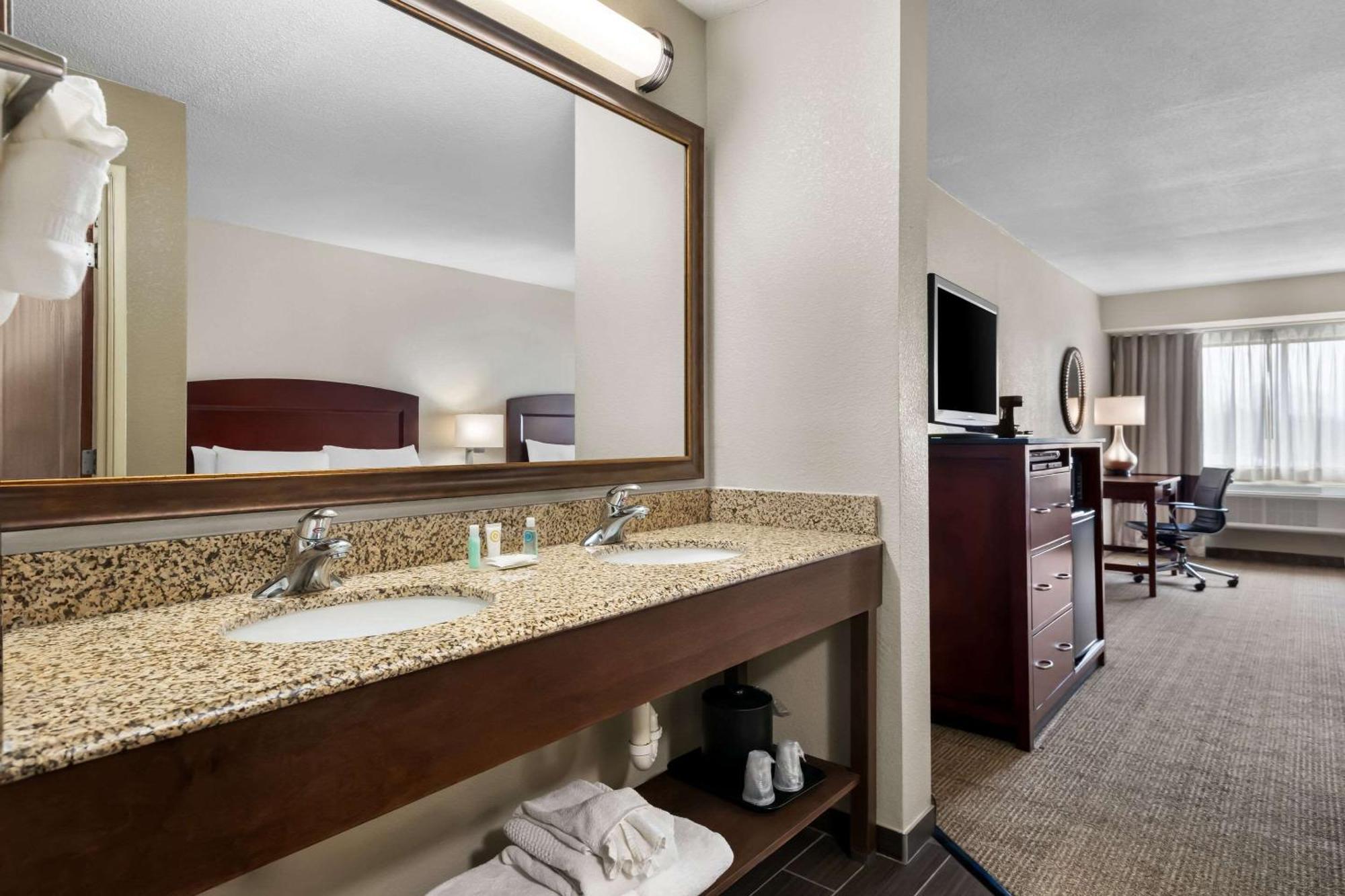 Comfort & Hotel 3*