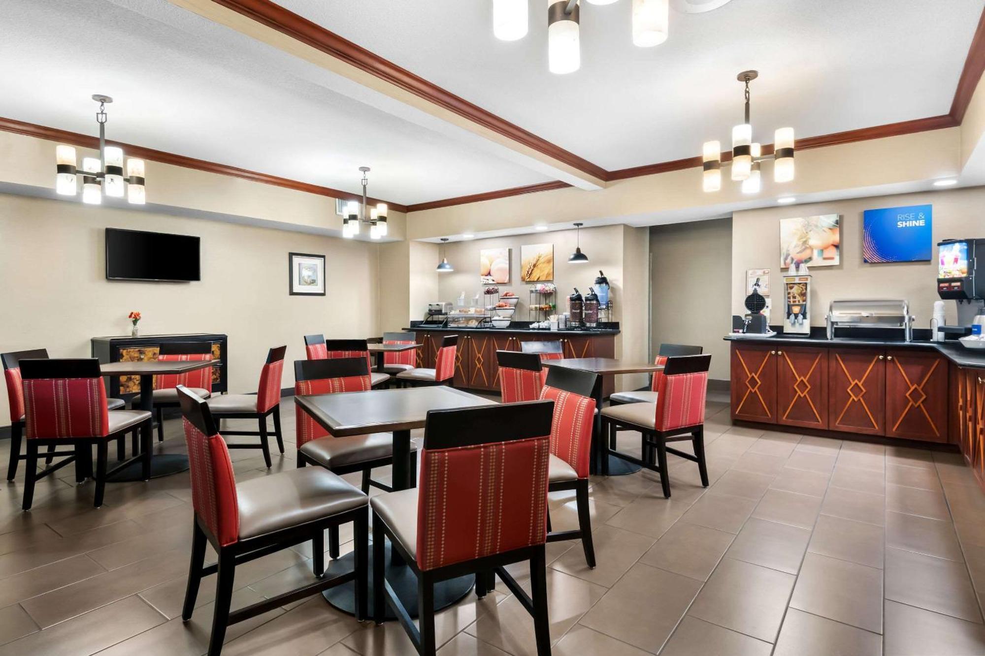 Comfort & Hotel North East